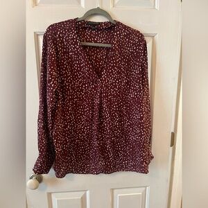 Size large banana republic blouse